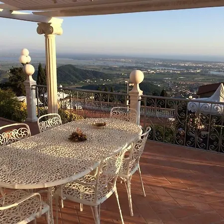 Sophia Villa Corsanico-Bargecchia