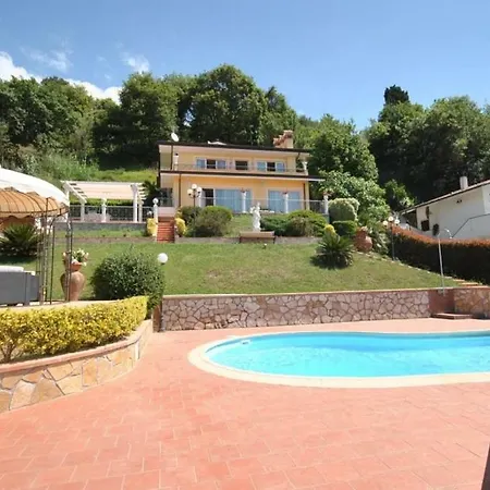 Sophia Villa Corsanico-Bargecchia